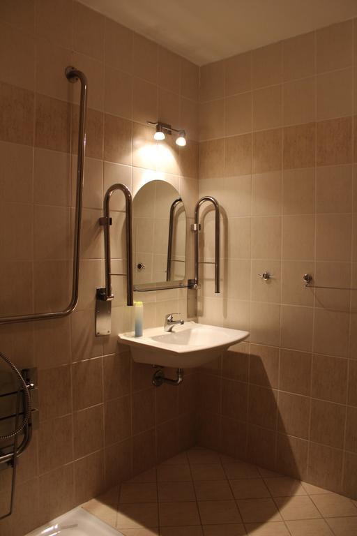Hotel Kras Rožňava Exteriör bild